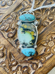 Lake Mac Pixie - 3 Stone Hubei Turquoise Silver Pendant