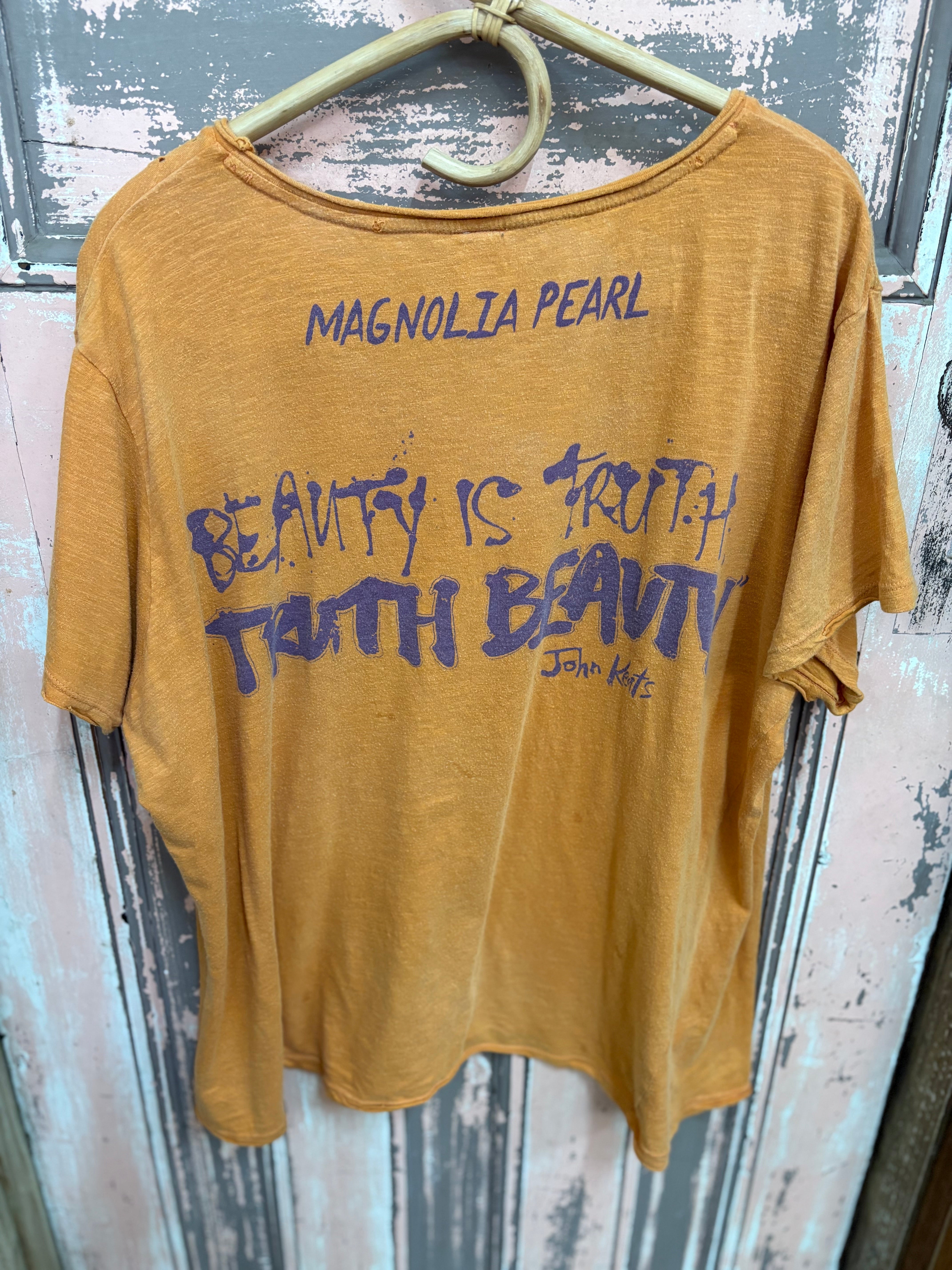 Magnolia Pearl 'Malibu Beauty' Tee