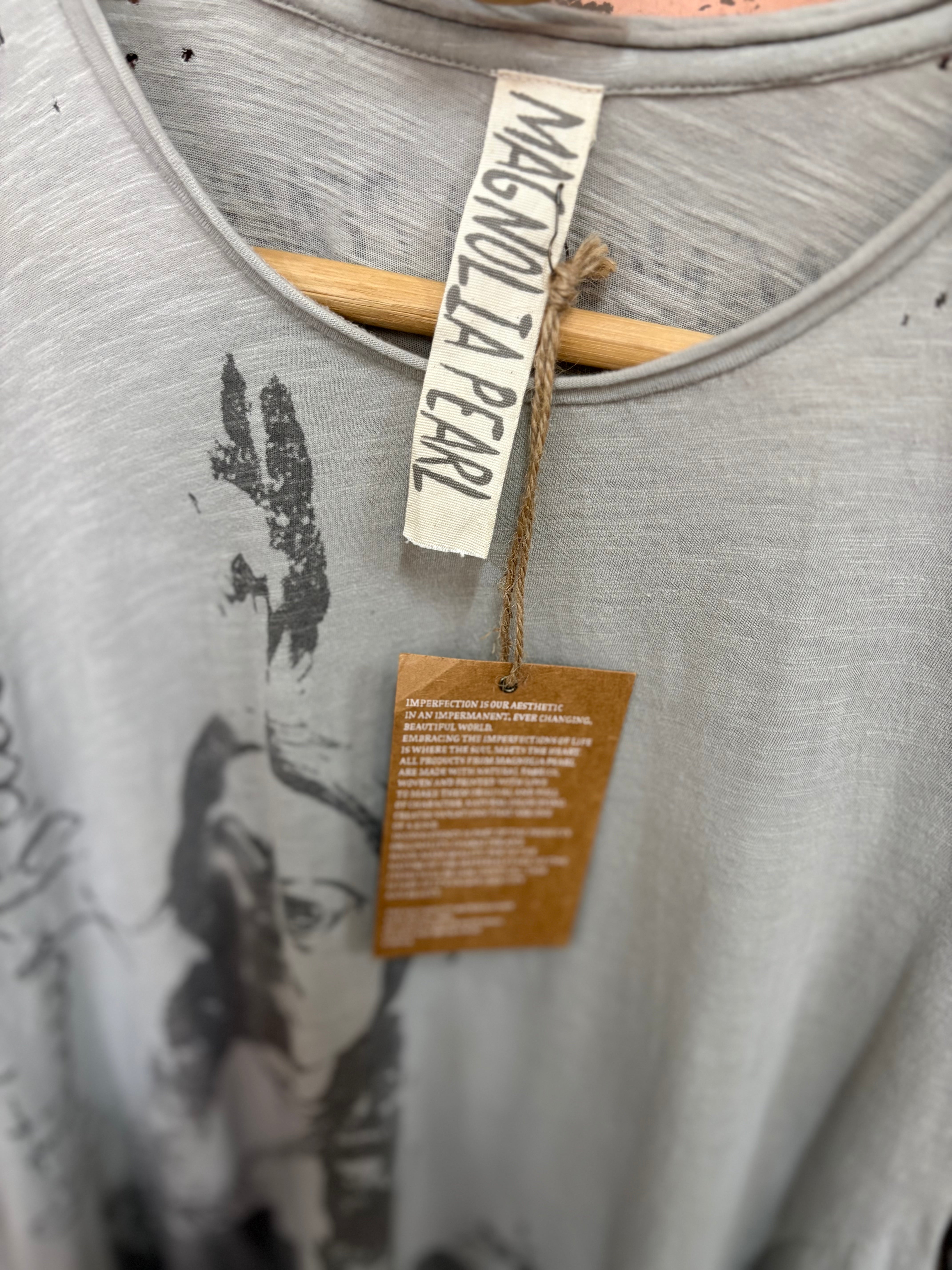 Magnolia Pearl 'Sitting Bull Dylan' Tee
