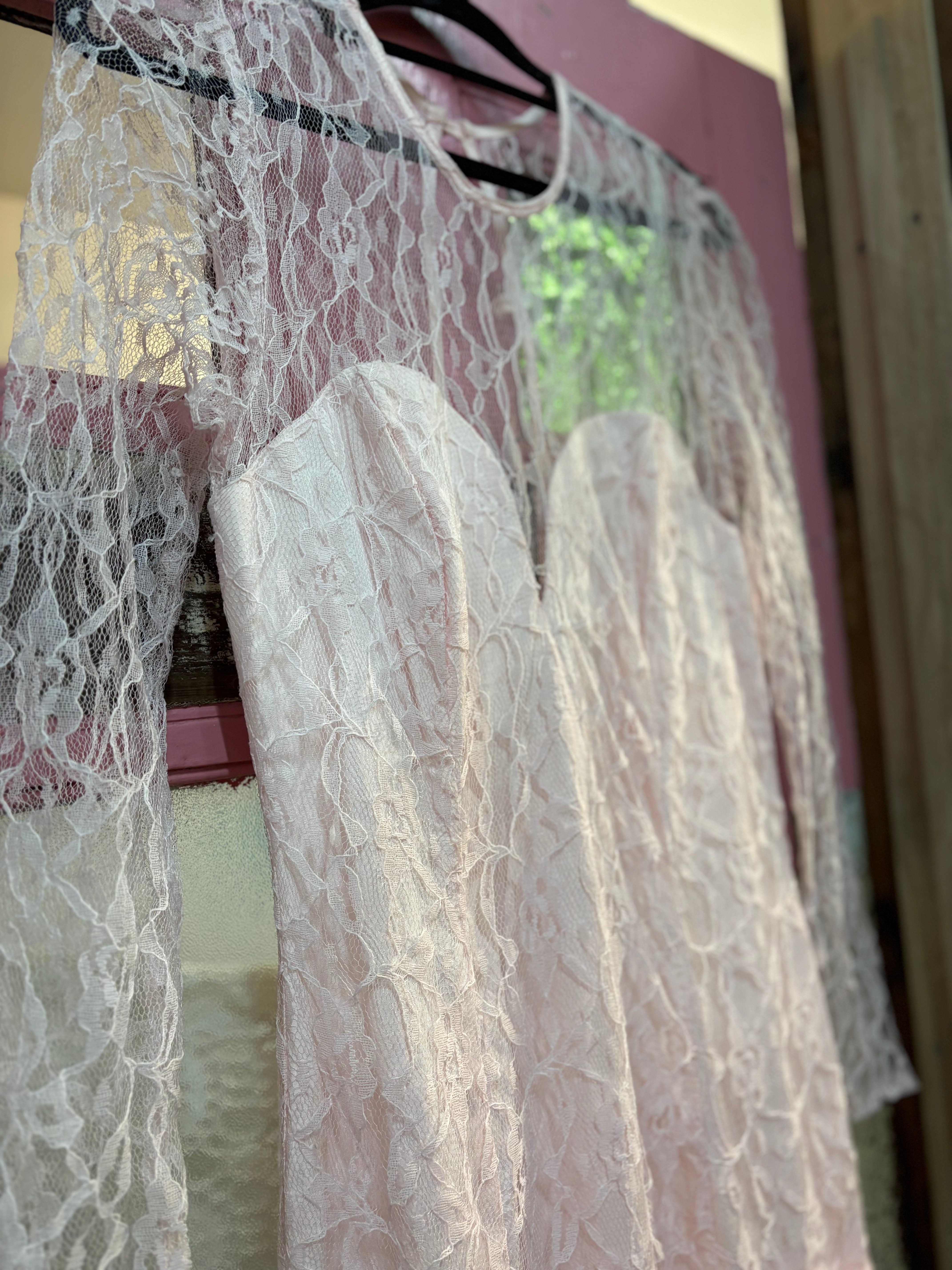 1980's Vintage Lace "Pretty In Pink" Dress