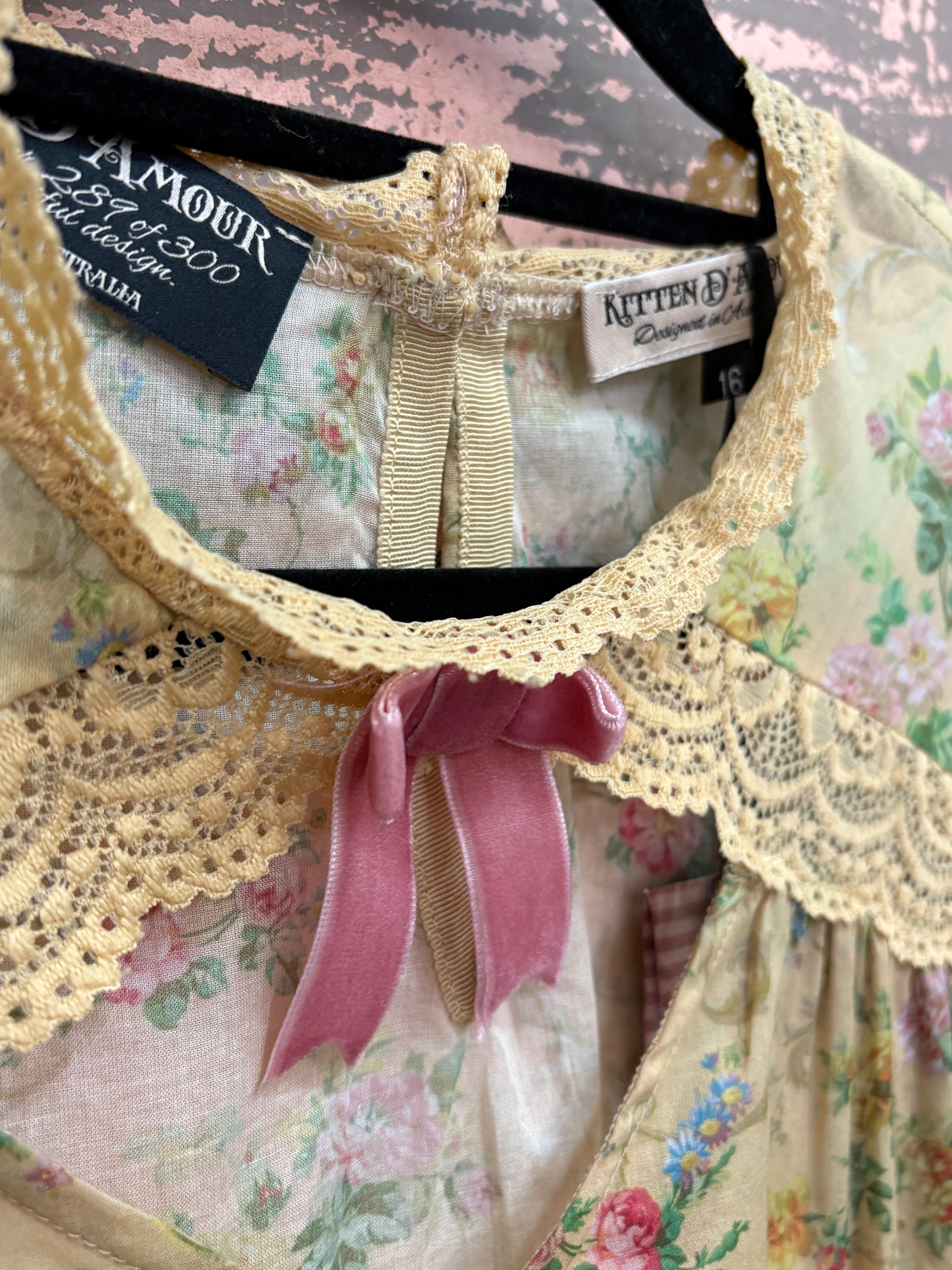 Kitten D'Amour Tambourine Mountain Blouse