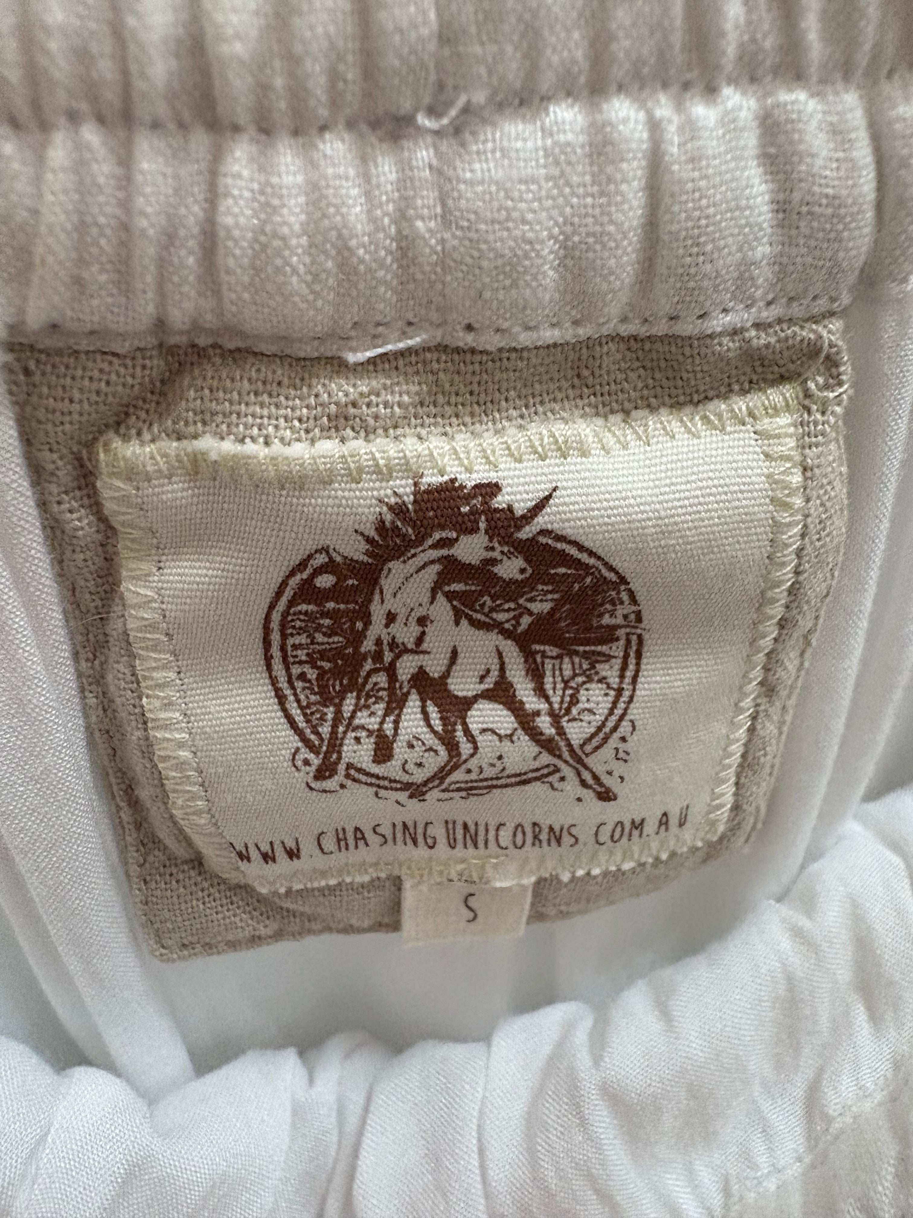Chasing Unicorns Linen Set