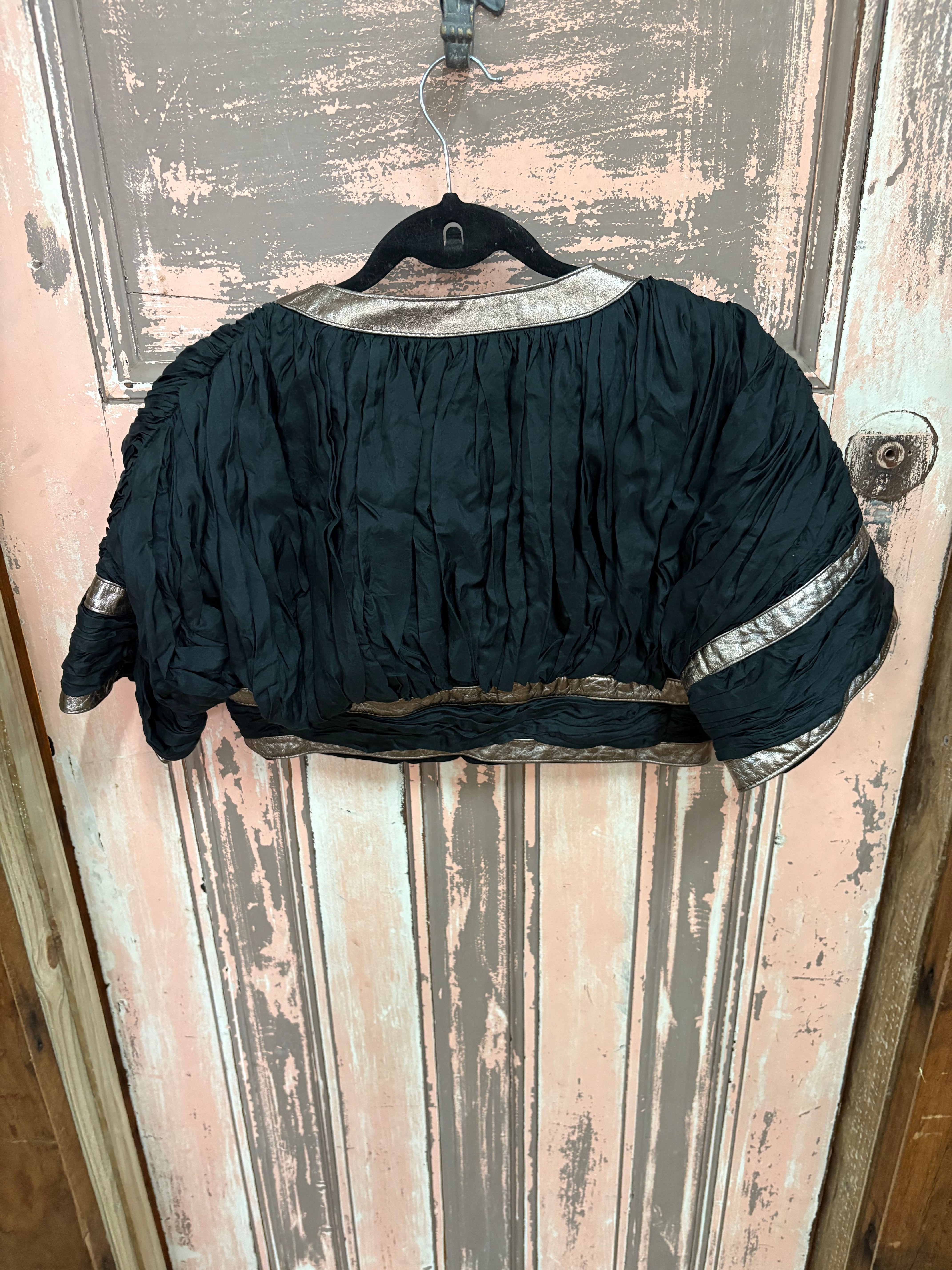 Kirrilly Johnston Gold & Black NWT 'All Sorts' Cropped Jacket