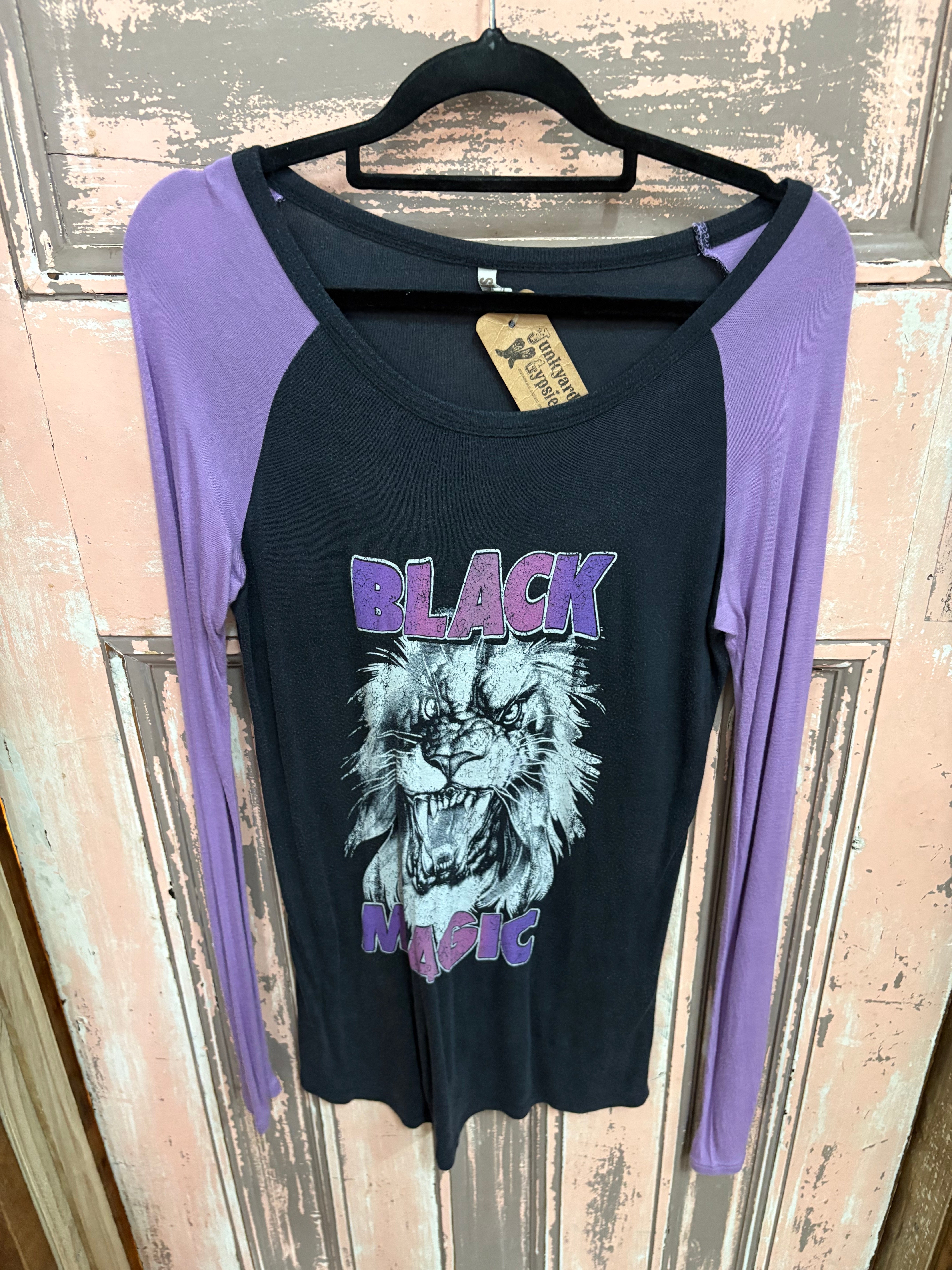 Vintage Spell ‘Black Panther’ Jersey Top