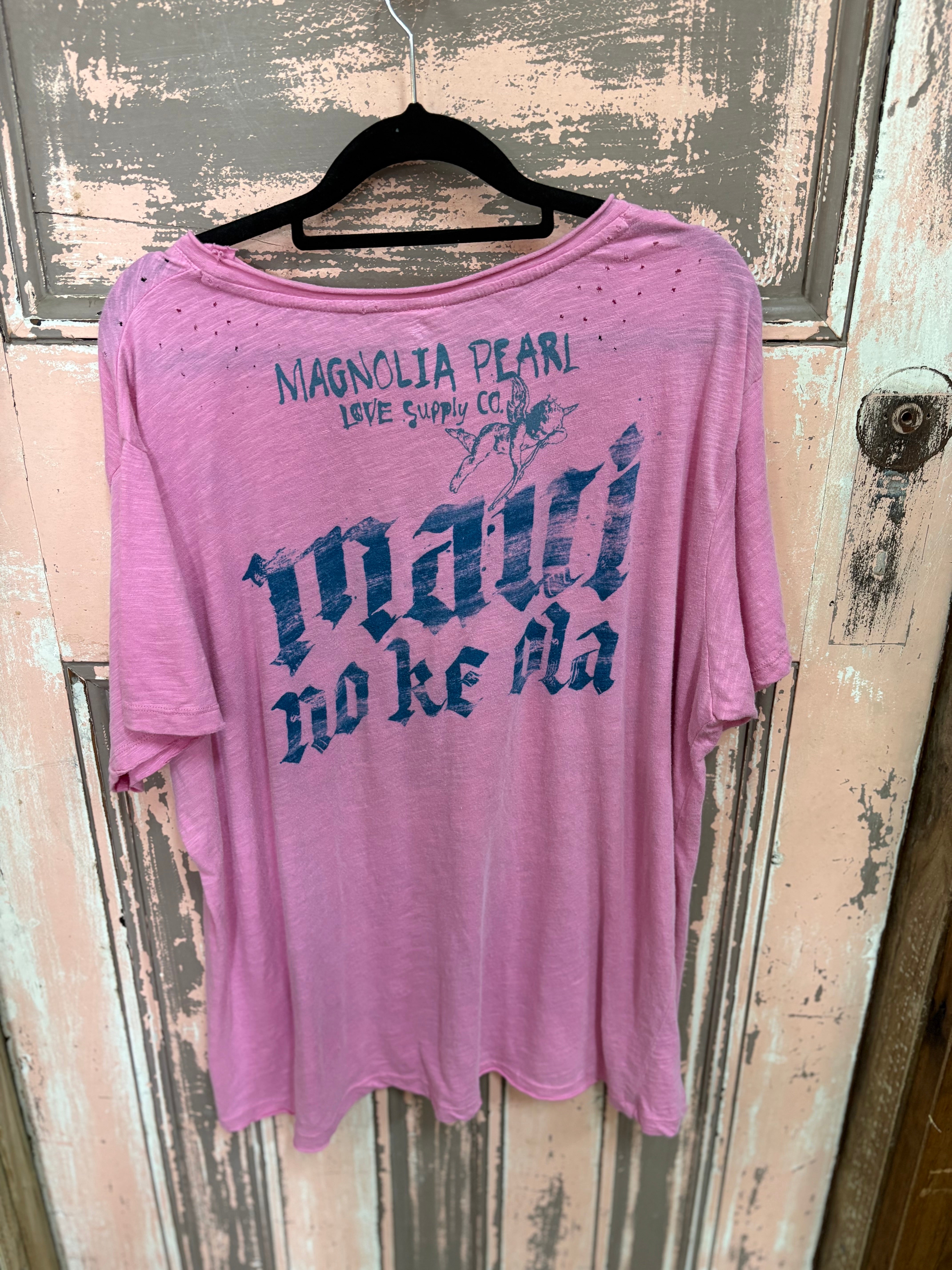 Magnolia Pearl 'Lahaina' Strong Tee